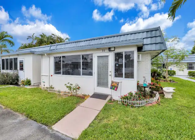 Property at 93 Waterford D Unit D, Delray Beach, FL, 33446, 2 beds, 2 baths, [object Object]