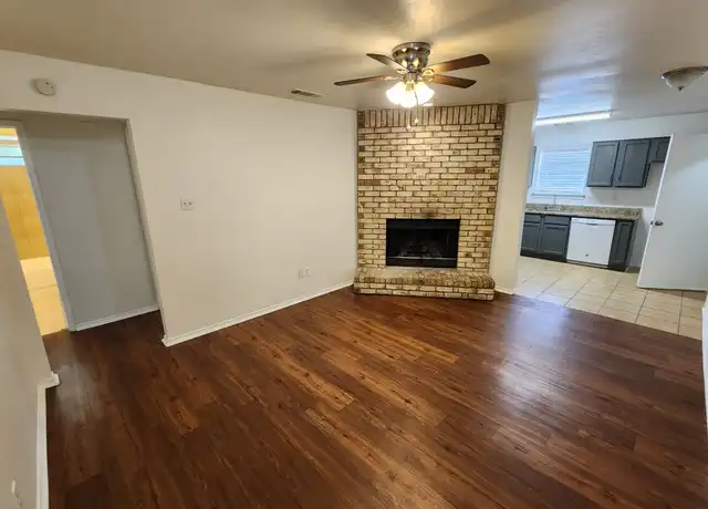 Property at 2750 Sunset Strip Ave, Glenn Heights, TX, 75154, 2 beds, 2 baths, [object Object]