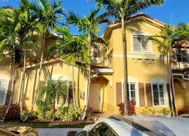 Property at 8432 NW 107th Ct Unit 2-35, Doral, FL, 33178, 3 beds, 3 baths, [object Object]