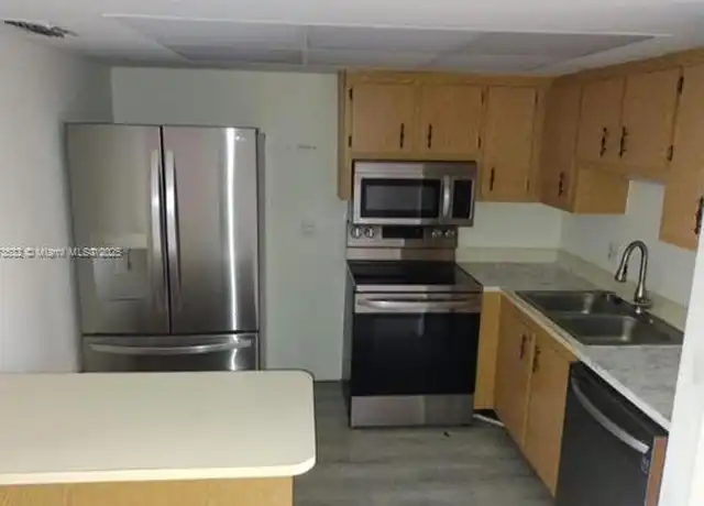 Property at 4123 Oak Terrace Dr Unit 4123, Greenacres, FL, 33463, 2 beds, 2 baths, [object Object]