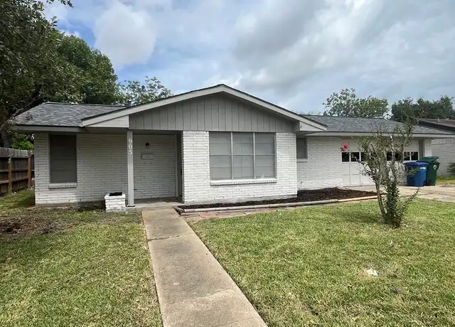 Property at 905 Salem Dr, Corpus Christi, TX, 78412, 3 beds, 2 baths, [object Object]
