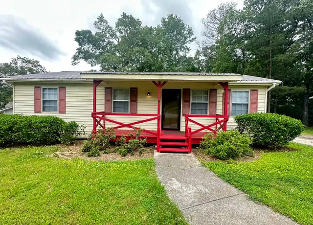 Property at 1524 7th St NW, Center Point, AL, 35215, 3 beds, 2 baths, [object Object]