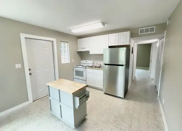 Property at 1023 N Tamarind Ave Unit 1023, West Palm Beach, FL, 33401, 2 beds, 1 bath, [object Object]