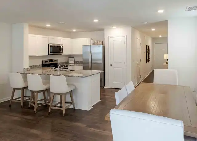 Property at Villas at North Park - 1504 Quartz Pl, Kingsport, TN, 37660, 3 beds, 2.5 baths, [object Object]