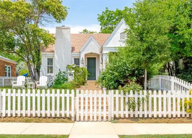 Property at 4112 Pershing Ave, Fort Worth, TX, 76107, 2 beds, 1 bath, [object Object]