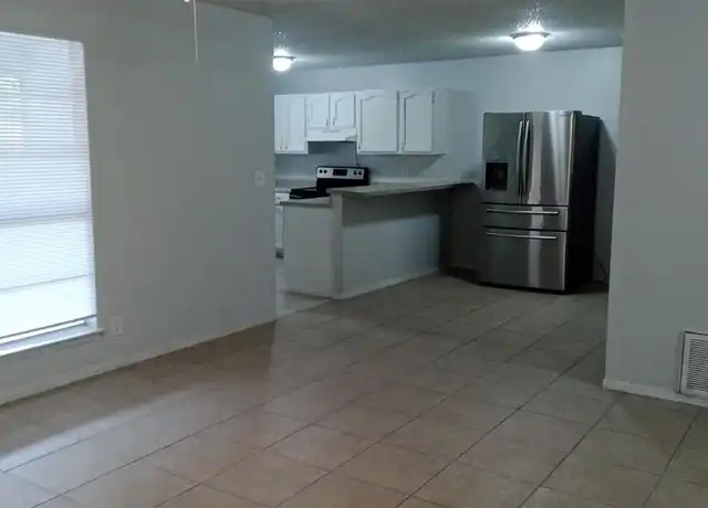 Property at 6811 Oldham, San Antonio, TX, 78239, 2 beds, 1 bath, [object Object]