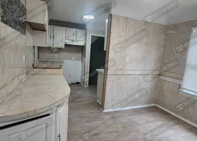 Property at 15022 Mayfield St, Detroit, MI, 48205, 3 beds, 1 bath, [object Object]