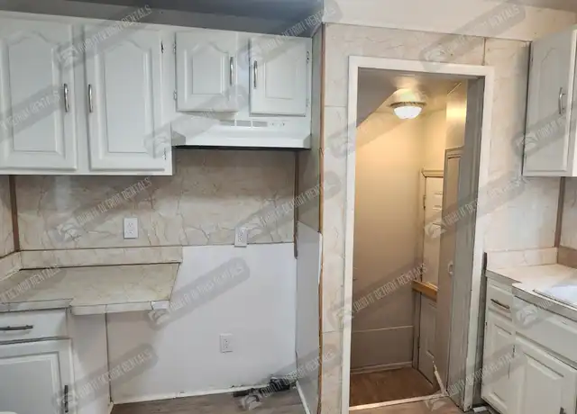 Property at 15022 Mayfield St, Detroit, MI, 48205, 3 beds, 1 bath, [object Object]