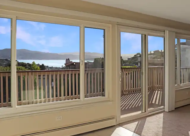 Property at 99 Marinero Cir Unit 205, Belvedere Tiburon, CA, 94920, 2 beds, 1 bath, [object Object]