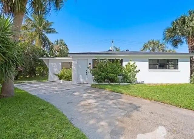 Property at 235 NE 20th St, Boca Raton, FL, 33431, 2 beds, 2 baths, [object Object]