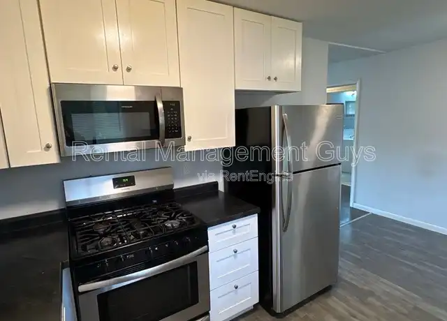 Property at 2059 Burns Ave, Saint Paul, MN, 55119, 4 beds, 2 baths, [object Object]