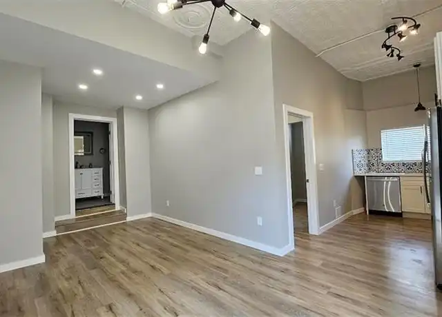 Property at 1400 Middle St Unit 1, Pittsburgh, PA, 15215, 1 bed, 1 bath, [object Object]