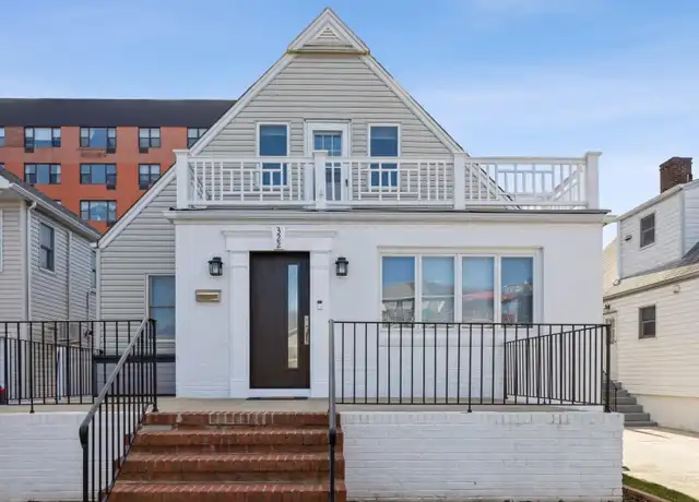 Property at 322 E Penn St Unit 2, Long Beach, NY, 11561, 1 bed, 1 bath, [object Object]