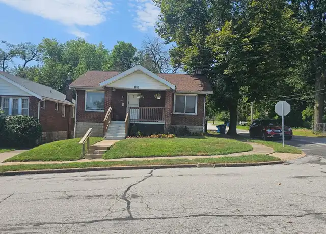 Property at 8152 Toddy Ave, Saint Louis, MO, 63114, 2 beds, 1 bath, [object Object]