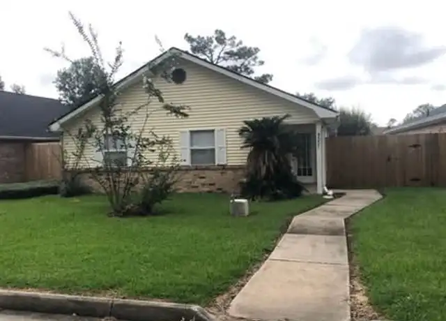 Property at 4557 Summerdale St, Lake Charles, LA, 70605, 3 beds, 2 baths, [object Object]