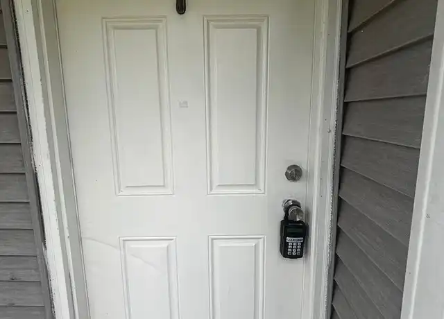 Property at 114 Country Ln Unit B, Lafayette, LA, 70508, 2 beds, 1.5 baths, [object Object]