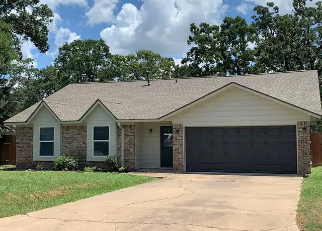 Property at 1004 Val Verde Dr, College Station, TX, 77845, 3 beds, 2 baths, [object Object]