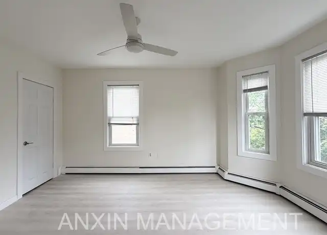 Property at 144 Spring St Unit 2, Cambridge, MA, 02141, 2 beds, 1 bath, [object Object]