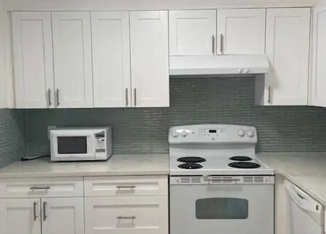 Property at 366 Tuscany G #366, Delray Beach, FL, 33446, 1 bed, 1.5 baths, [object Object]