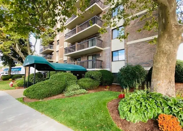 Property at 164 Galen St #83, Watertown, MA, 02472, 1 bed, 1 bath, [object Object]
