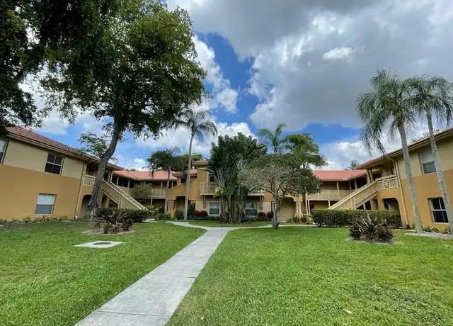 Property at 4783 Via Palm Lks #104, West Palm Beach, FL, 33417, 1 bed, 1 bath, [object Object]