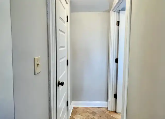 Property at 102 Waverly Ct, Louisville, KY, 40206, 2 beds, 1.5 baths, [object Object]