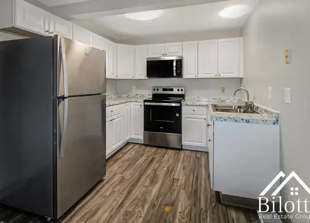 Property at 859 Pine St, Fall River, MA, 02720, 2-3 beds, 1 bath, [object Object]