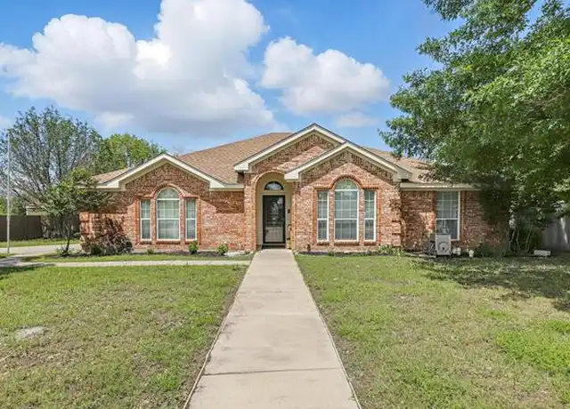 Property at 322 Wonder Oak Ct, Weatherford, TX, 76085, 3 beds, 2 baths, [object Object]