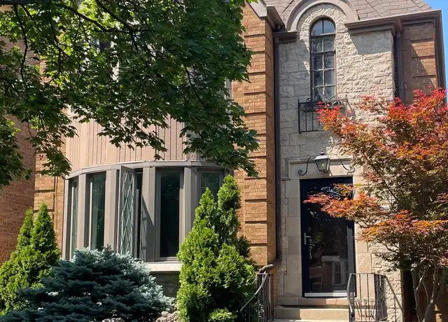 Property at 2646 W Catalpa Ave Unit 2, Chicago, IL, 60625, 2 beds, 1 bath, [object Object]
