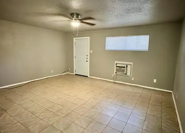 Property at 1616 Britain St, Wichita Falls, TX, 76309, 2 beds, 1 bath, [object Object]