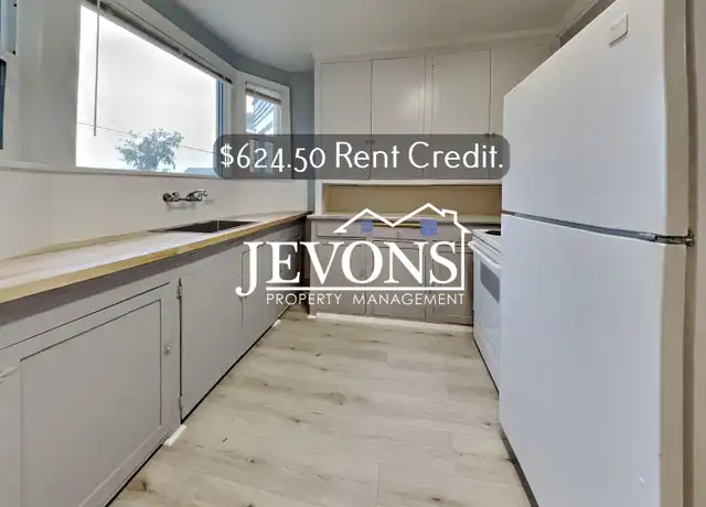 Property at 1020 N L St Unit 3, Tacoma, WA, 98403, 1 bed, 1 bath, [object Object]