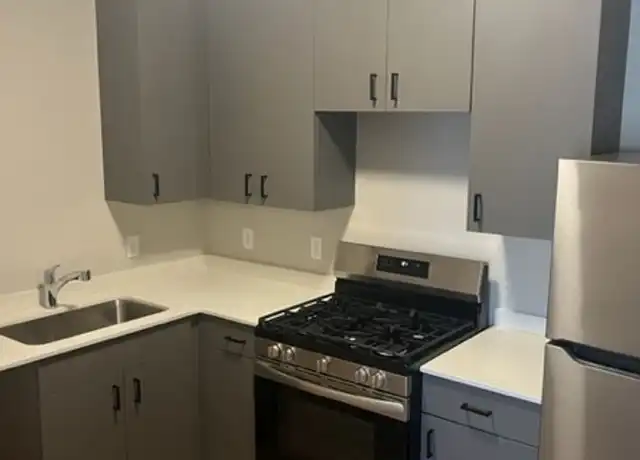 Property at 411 12th Ave SE #4, Minneapolis, MN, 55414, 3 beds, 2 baths, [object Object]