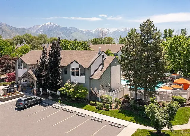 Photo of 974 E Olympus Park Dr, Millcreek, UT 84117