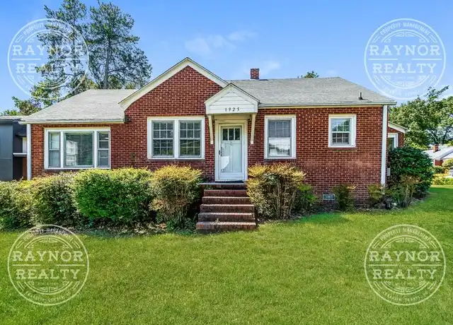 Property at 1925 Washington St, Durham, NC, 27704, 3 beds, 1 bath, [object Object]