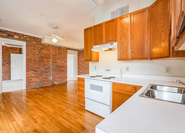 Property at 996 N 4th St, Columbus, OH, 43201, 2 beds, 1 bath, [object Object]
