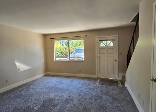 Property at 807 Lovers Ln, Vacaville, CA, 95688, 2 beds, 1.5 baths, [object Object]