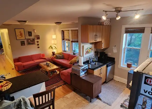 Property at 2656 W Lunt Ave #3, Chicago, IL, 60645, 3 beds, 2 baths, [object Object]