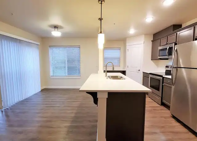 Property at Multani - 10836 SE 204th St, Kent, WA, 98031, 1 bed, 1 bath, [object Object]