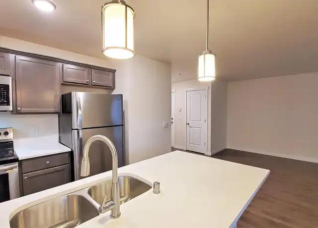 Property at Multani - 10836 SE 204th St, Kent, WA, 98031, 1 bed, 1 bath, [object Object]