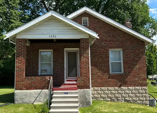 Property at 1351 Chambers Rd, Ferguson, MO, 63135, 2 beds, 1 bath, [object Object]