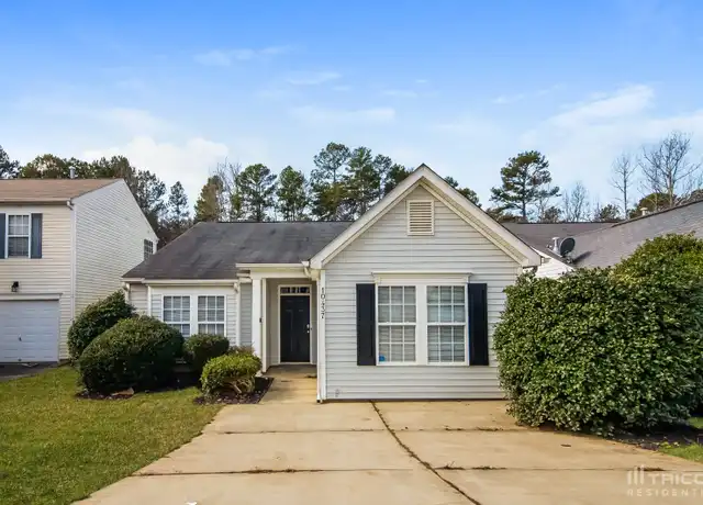 Property at 10437 Hugue Way, Charlotte, NC, 28214, 3 beds, 2 baths, [object Object]