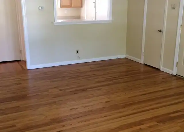 Property at Quaker Ln N, West Hartford, CT, 06119, 2 beds, 1 bath, [object Object]