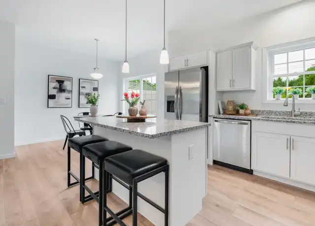 Property at 75 Hudson Cir Unit 36,38,40,, Marlboro, NY, 12542, 3 beds, 2.5 baths, [object Object]