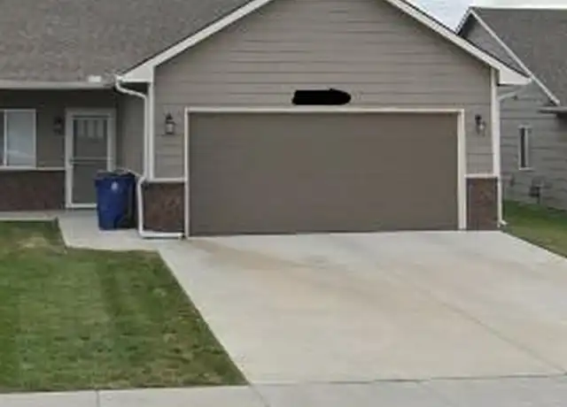 Property at 5263 N Toben Ct, Bel Aire, KS, 67226, 3 beds, 2 baths, [object Object]