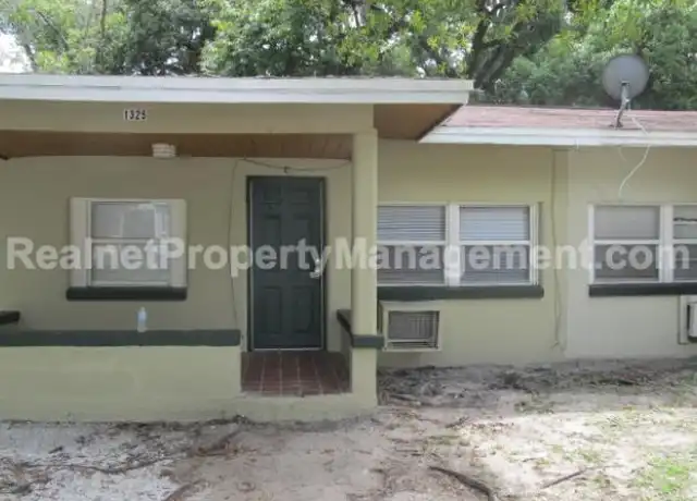 Property at 1325 E Sitka St, Tampa, FL, 33604, 1 bed, 1 bath, [object Object]