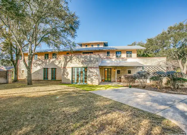 Property at 2 Laurel Pl, San Antonio, TX, 78209, 4 beds, 3.5 baths, [object Object]