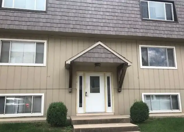 Property at 618 S Van Buren St Unit 618-04, Iowa City, IA, 52240, 1 bed, 1 bath, [object Object]