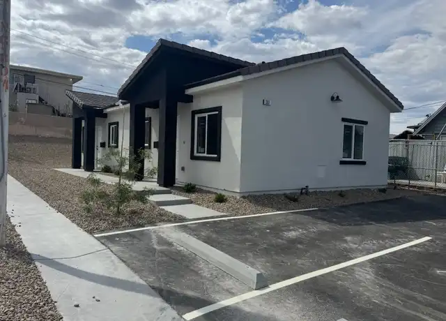 Property at 367 N 16th St Unit 2, Las Vegas, NV, 89101, 2 beds, 1 bath, [object Object]