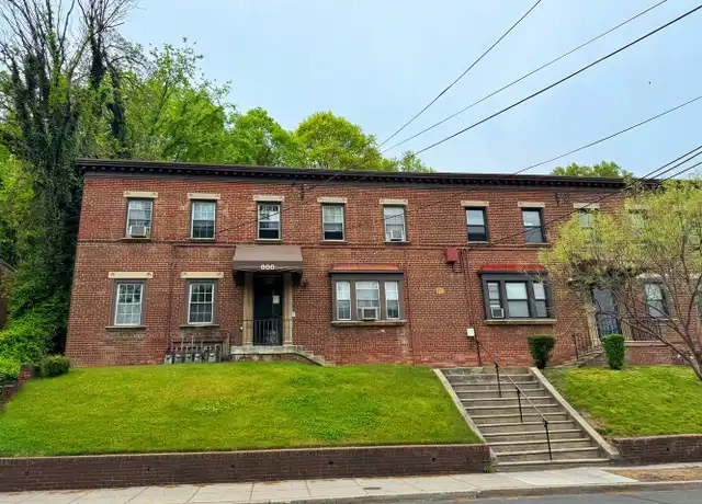 Property at 800 Taylor St NE Unit 3, Washington, DC, 20017, 1 bed, 1 bath, [object Object]