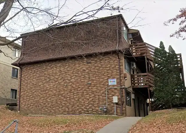 Property at 430 S Van Buren St, Iowa City, IA, 52240, 2 beds, 1 bath, [object Object]